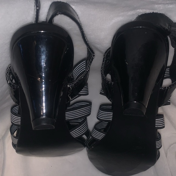 AJ Valenci Sandal heels - Picture 12 of 16